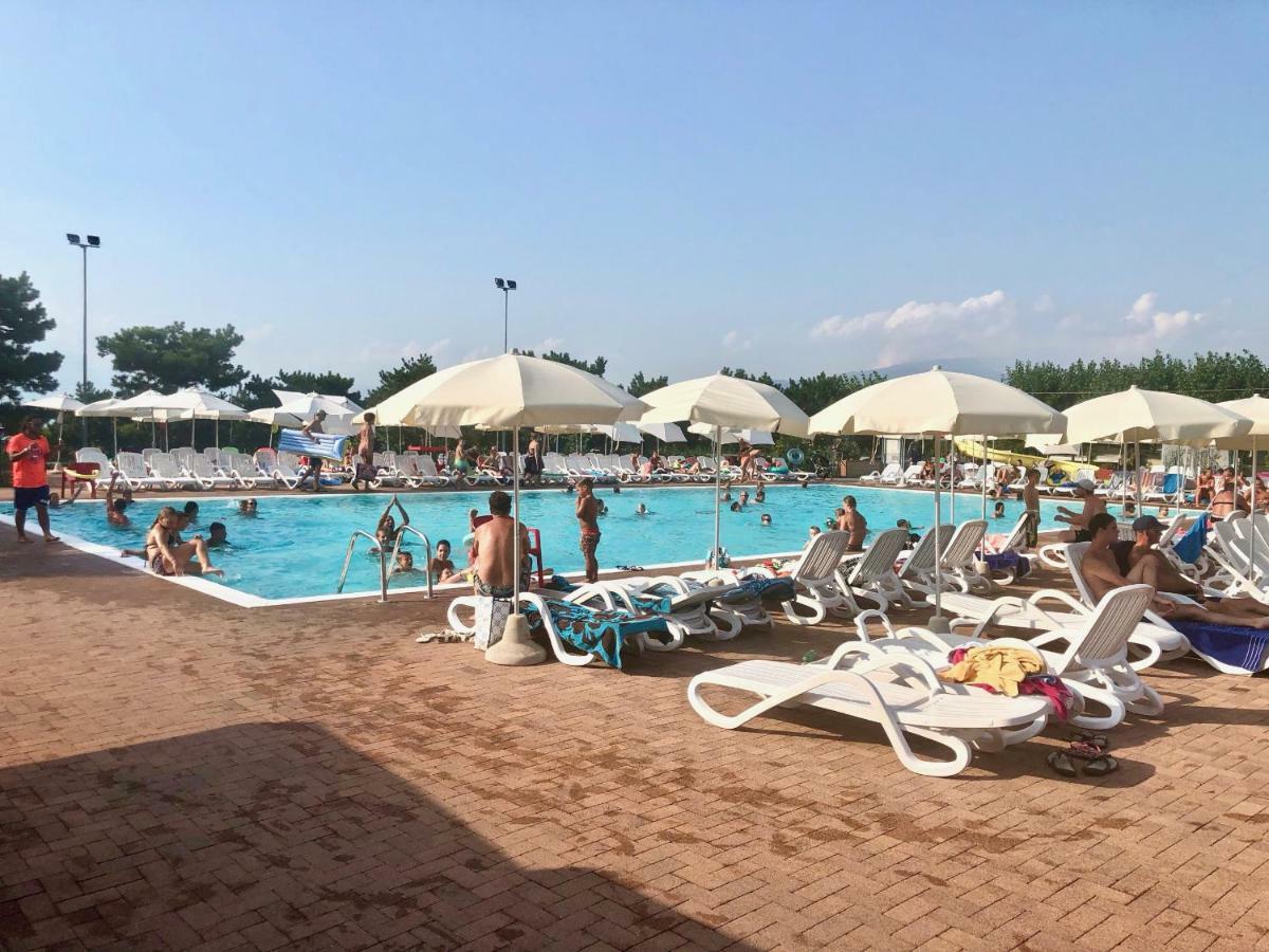 Apartment Rosa Noisette Lazise Buitenkant foto